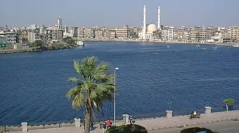 أين تقع محافظة البصرة