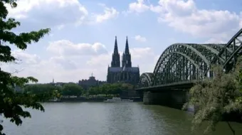 أين يقع نهر الراين