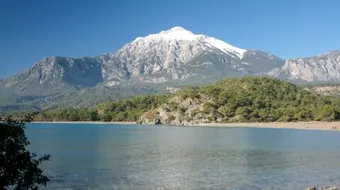 أين توجد سلسلة جبال طوروس