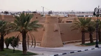 أين تقع قرية لينة