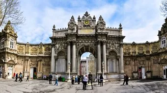 أين يقع قصر يلدز