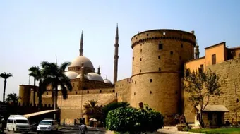 أين بنيت قلعة صلاح الدين