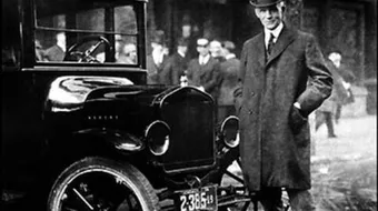 من اخترع السيارة ومتى