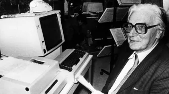 من اخترع الكمبيوتر