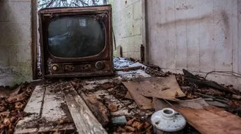 من اخترع التلفاز ومتى