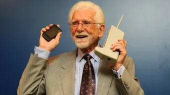 من إخترع اللاسلكي