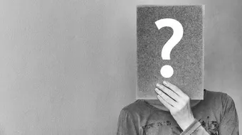 لماذا يطلق الرجل زوجته