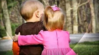 كلمات عن الأخ