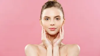 ماسك الزبادي لتفتيح الوجه