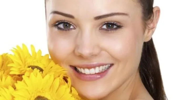 كيف تعتنين ببشرتك الدهنية