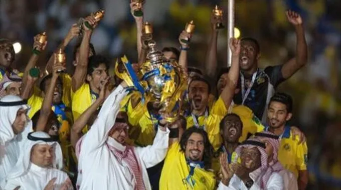 كم عدد بطولات النصر