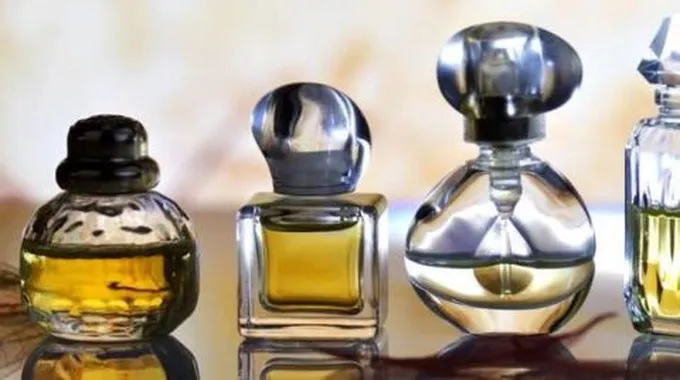 كيف تعرف العطر الأصلي من المقلد