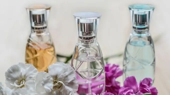 كيف تصنع عطرك بنفسك