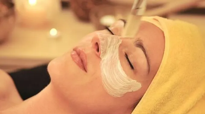 فوائد الحلبة للوجه الدهني