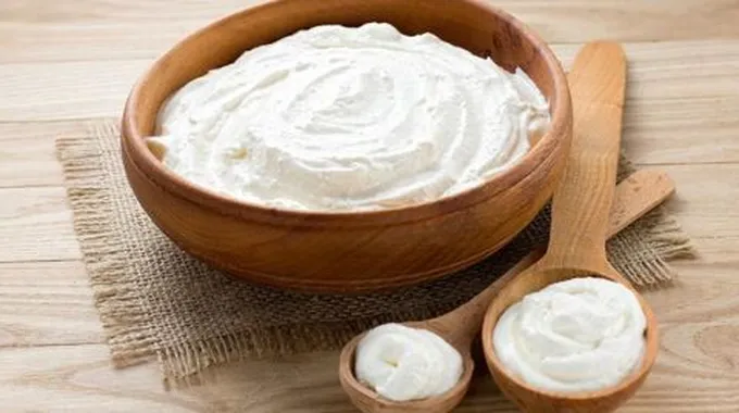 فوائد الزبادي قبل النوم