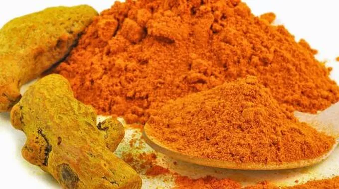 أضرار الكركم والزنجبيل