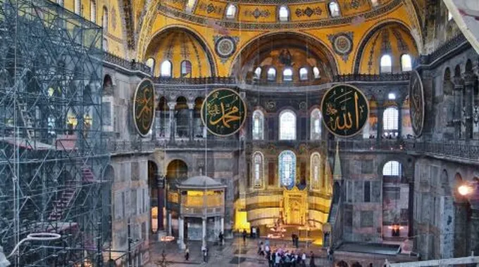 بم تشتهر تركيا