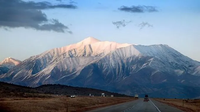 أين يوجد جبل الشيخ