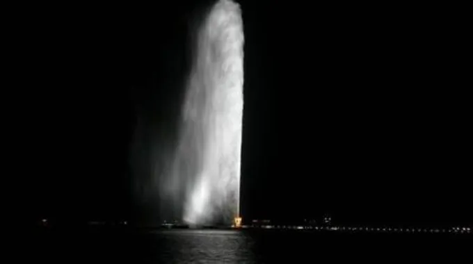 أين تقع نافورة الملك فهد