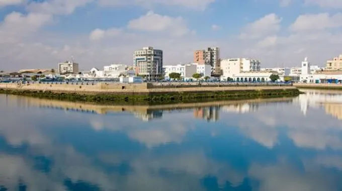 أين يقع خليج قابس