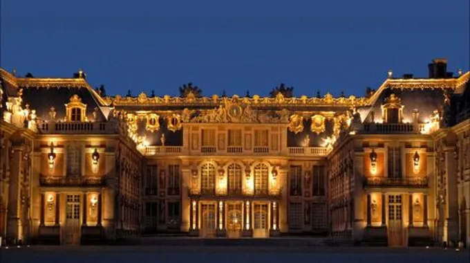 أين يقع قصر فرساي